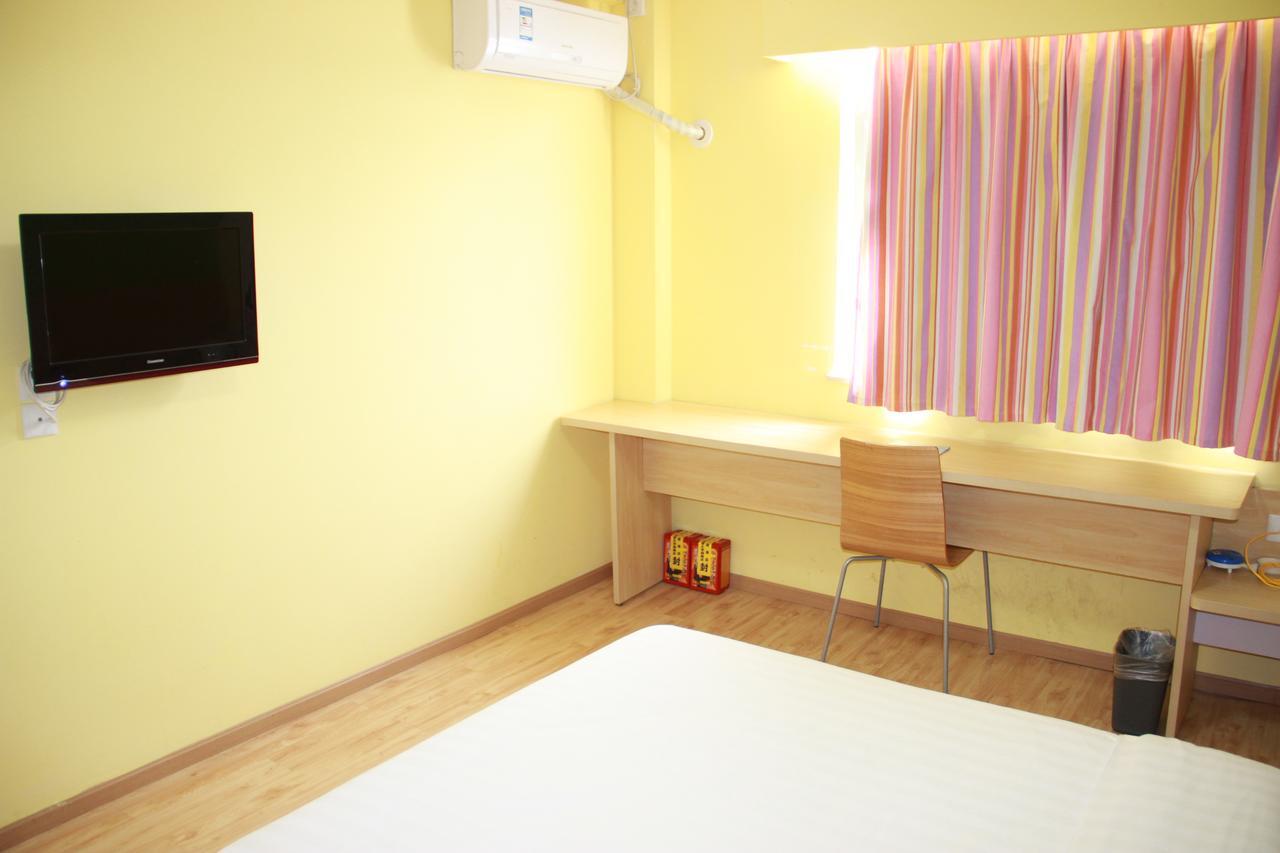 7Days Inn Deyang Zhongjiang Kuishan Park Exterior foto